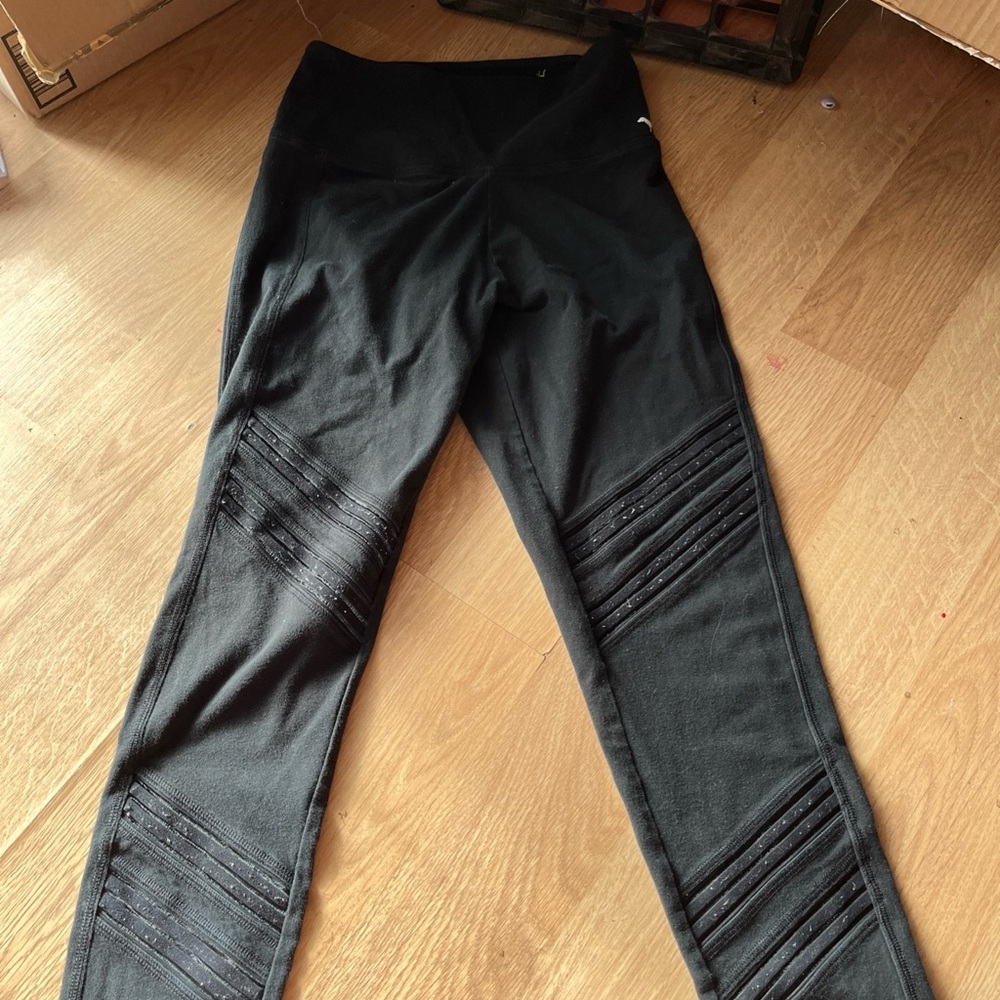 Victoria's Secret Black Leggings with Ribbed Detail